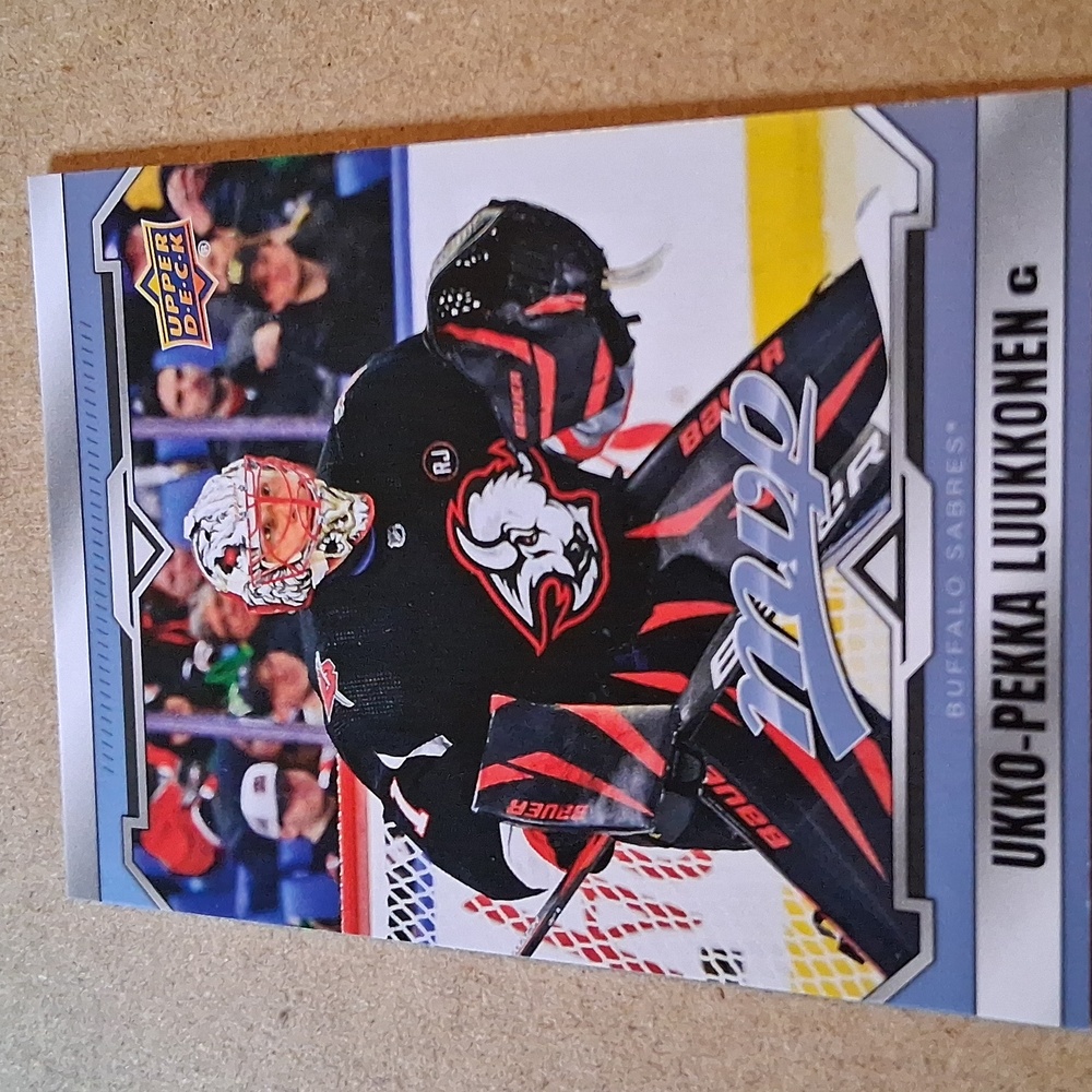 Upper Deck Ukko-Pekka Luukkonen Cards